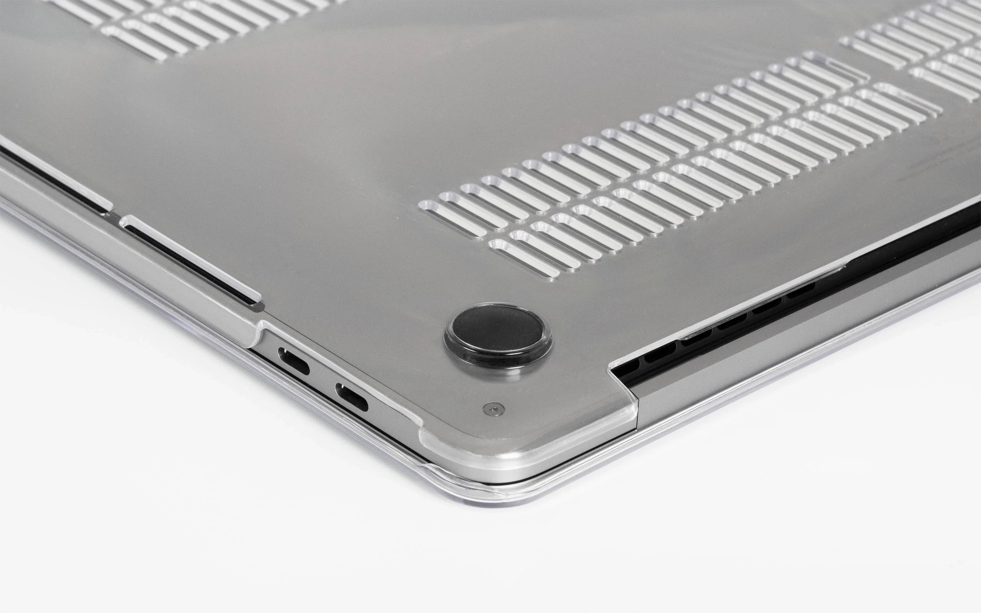 Torri Opal Series Case For Macbook Pro 13-Inch (2020)- Clear - Tashqila Torri Opal Series Case For Macbook Pro 13-Inch (2020)- Clear - Tashqila